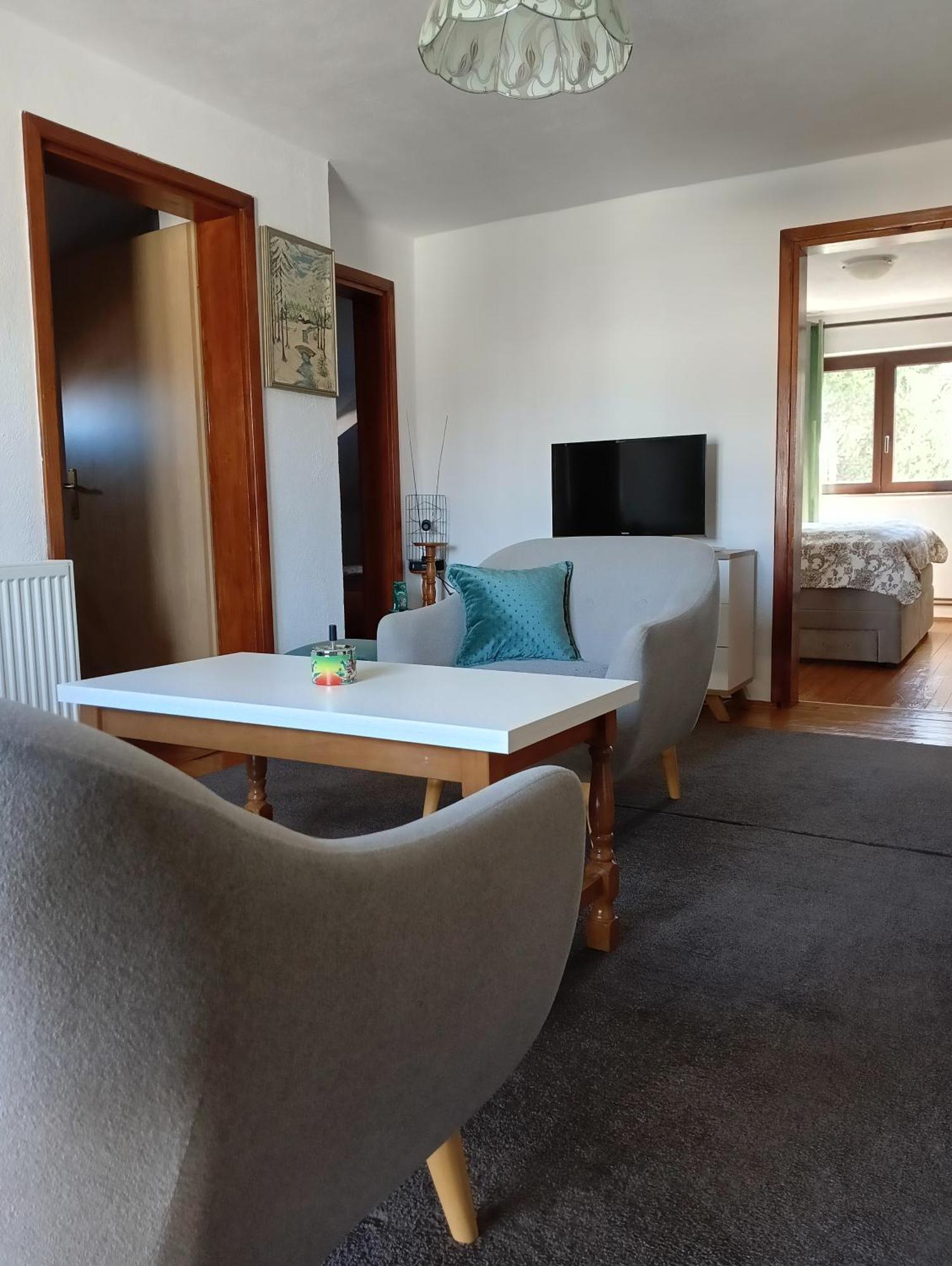 Bihać Apartman "Em" מראה חיצוני תמונה