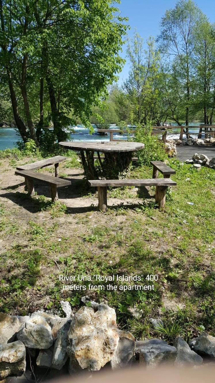 Bihać Apartman "Em" מראה חיצוני תמונה